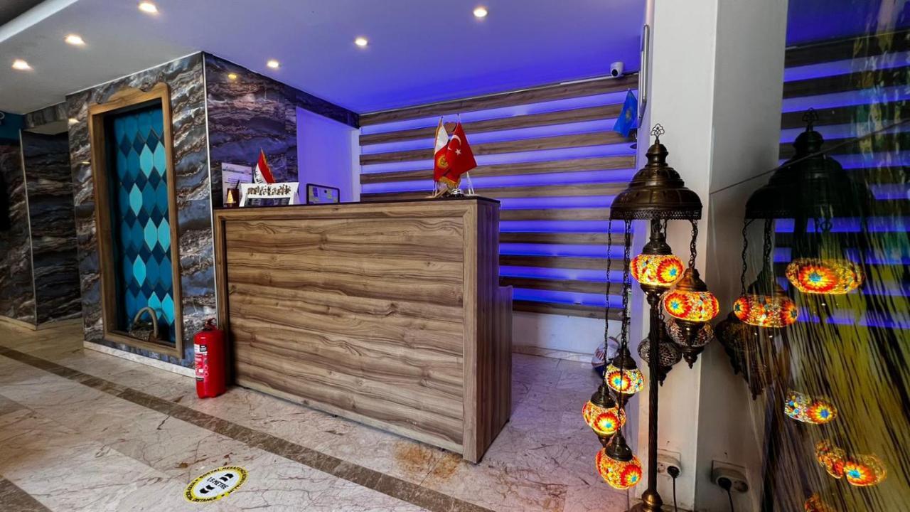 Moon Blue Hotel Istanbul Exterior photo